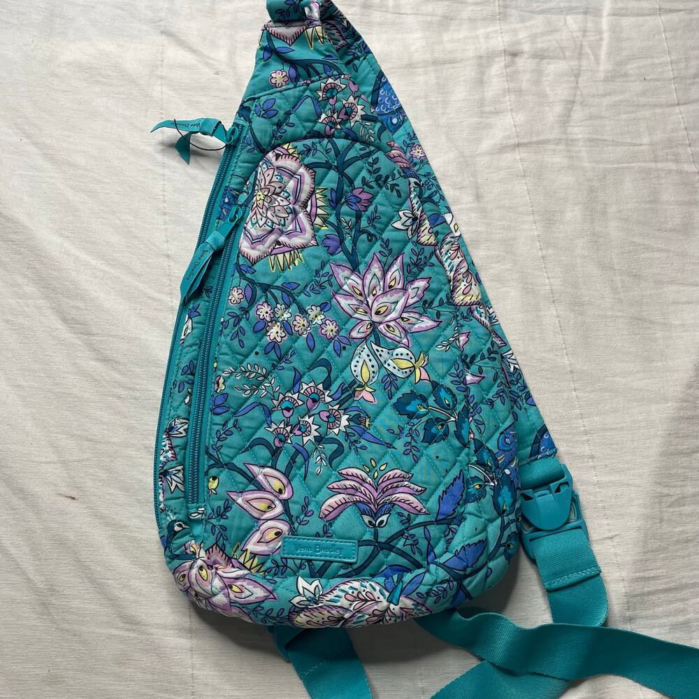 Vera Bradley Compact Sling Backpack Bag Peacock Garden Lightweight Crossbody